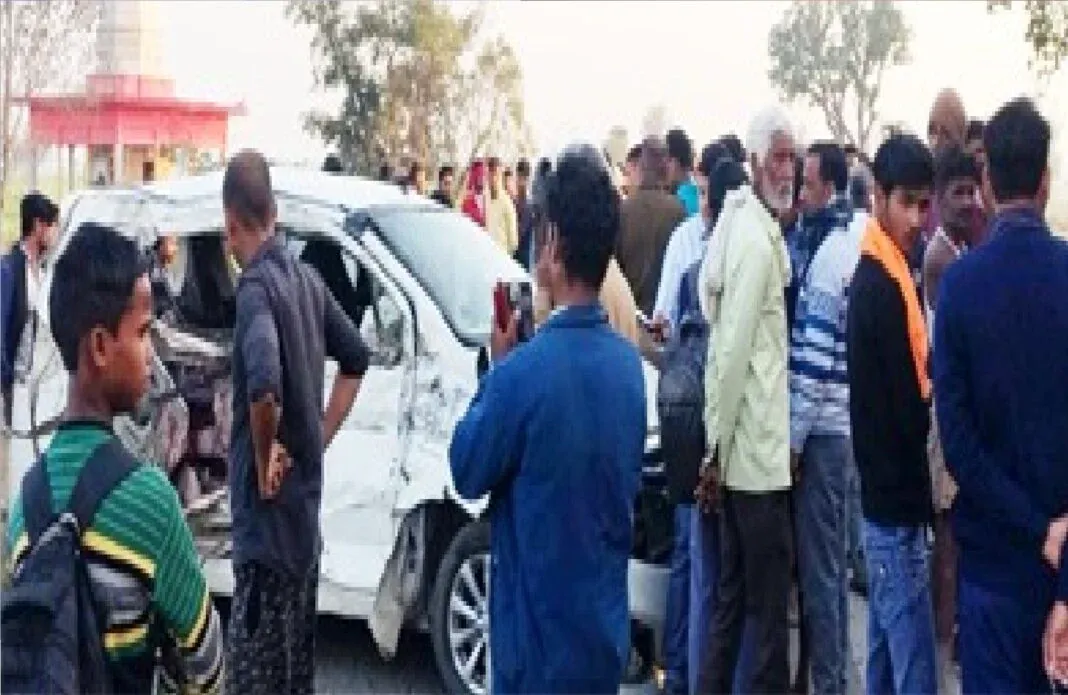 सुपौल में त्योहार की खुशियां मातम में बदलीं: तेज रफ्तार कार ने लोगों को रौंदा, 5 की मौत; हादसे ने फिर उठाया सड़क सुरक्षा पर सवाल
