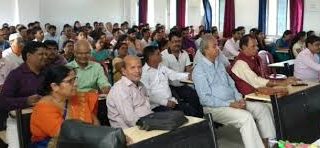 राष्ट्रकवि रामधारी सिंह दिनकर एक संपूर्ण कवि