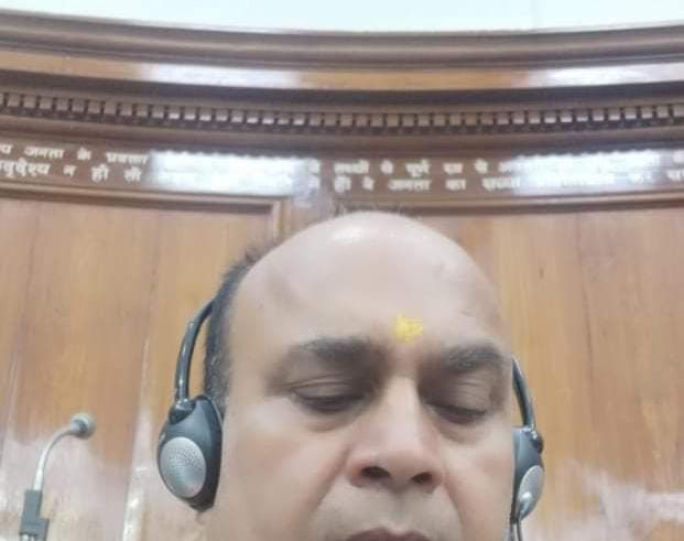 सड़क निर्माण की मांग को लेकर विधायक ने विधानसभा में उठाया आवाज़ अमान परिवर्तन कार्य मे तेजी की मांग