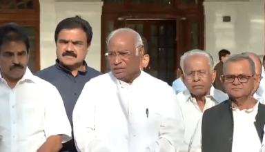 महिला आरक्षण बिल पर INDIA ब्लॉक का विरोध: खरगे ने सरकार पर साधा निशाना 25 mahila aarakshan